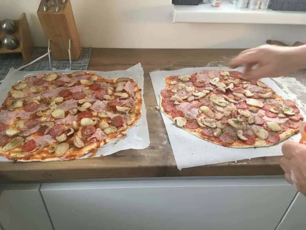 Zaručene najlepšie domáce cesto na PIZZU – tenké a jemné: Chutí  zakaždým ako z talianskej pizzerie, TU je recept!