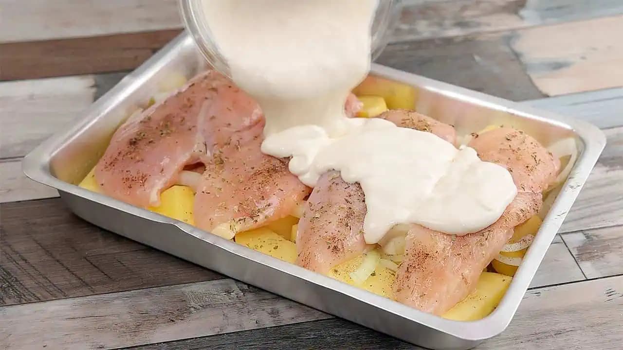 Fit kuracie rezne pečené v bielom jogurte (OBED 3v1): Kto chce rýchly a fantasticky chutný obed, nech sa drží tohoto receptu!