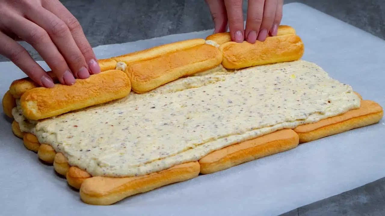 Geniálna nepečená roláda „Kinder bueno“: Keď som ju dala na stôl, všetci sa išli za ňou zblázniť!