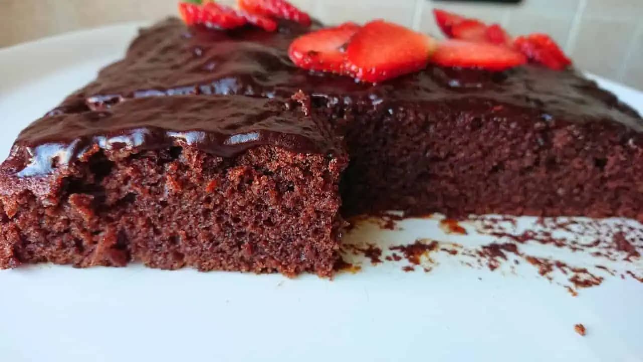 Čajový koláč BEZ mlieka, vajec a masla: Štíhly, ale nesmierne chutný – RECEPT!