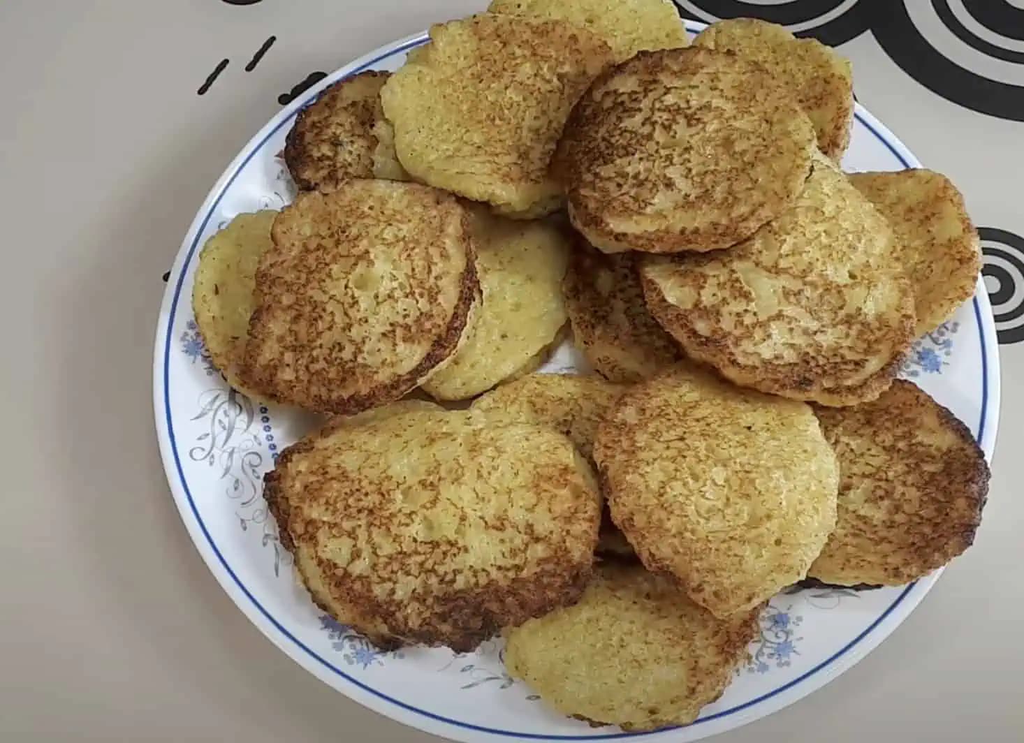 Najjemnejšie zemiakové PLACKY za 3 minúty (žiadne strúhanie): Naučte sa túto fintu a inak už ich robiť nebudete!