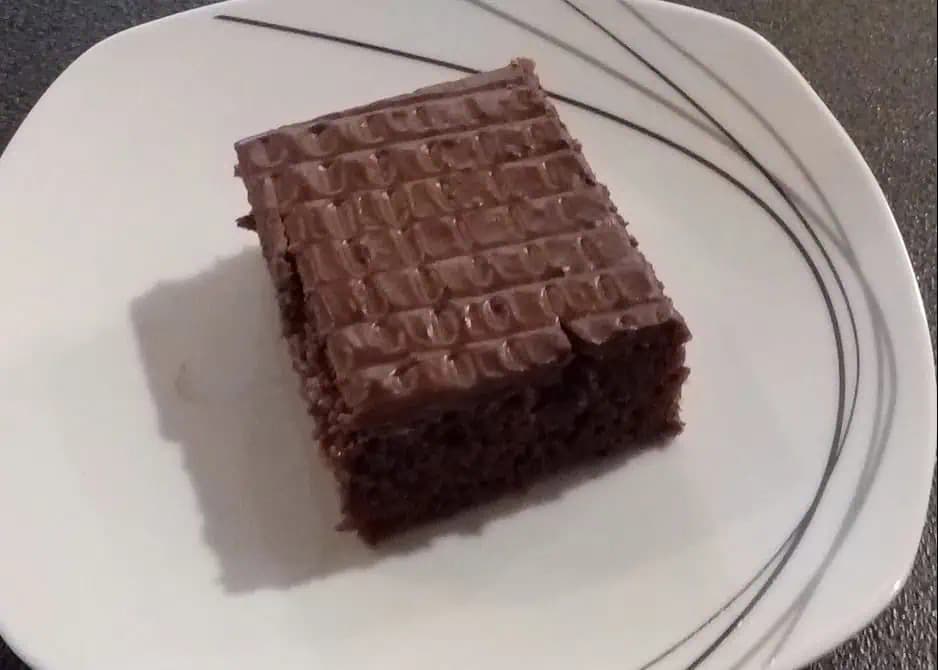 Čokoládový koláč bez múky: Fantastická chuť a príprava zaberie len 5 minút!