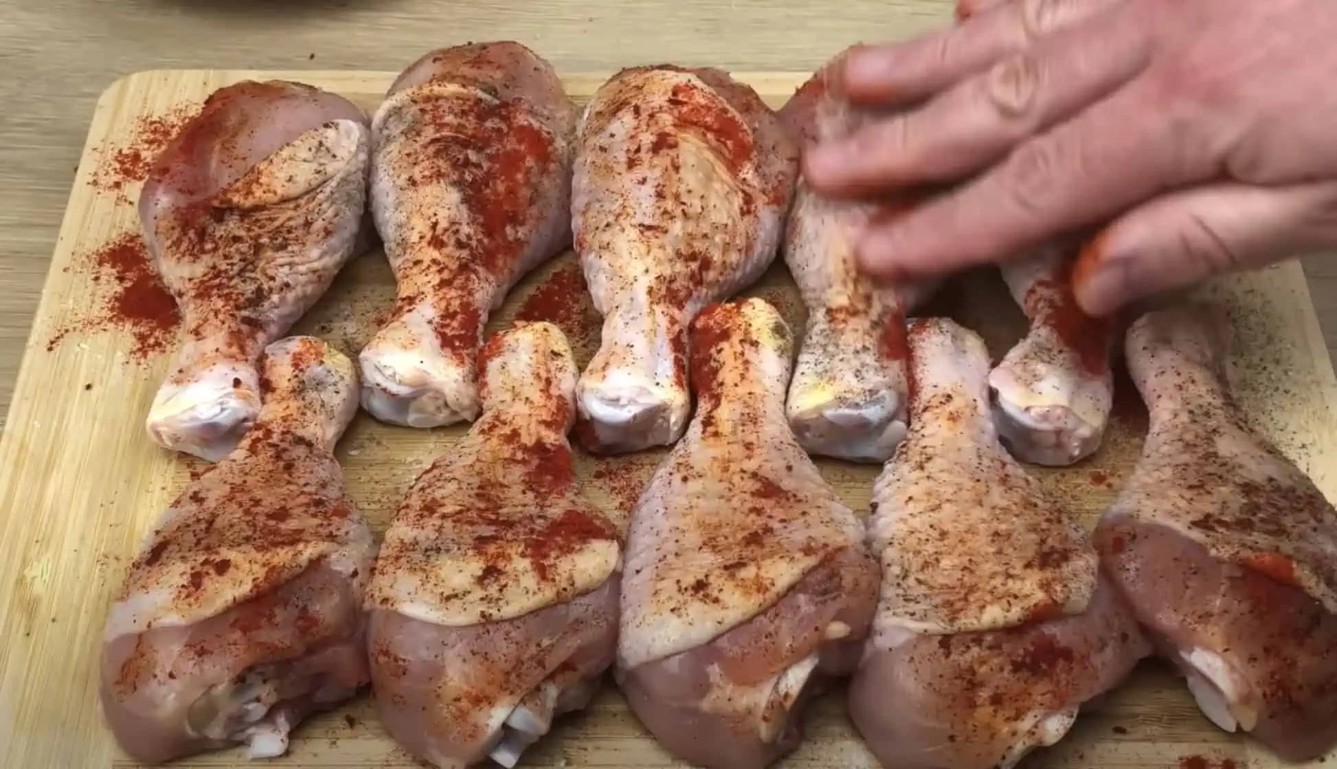 Toto je môj obľúbený RECEPT! Kuracie stehná v rúre s jogurtom a cesnakom – neskutočná dobrota!