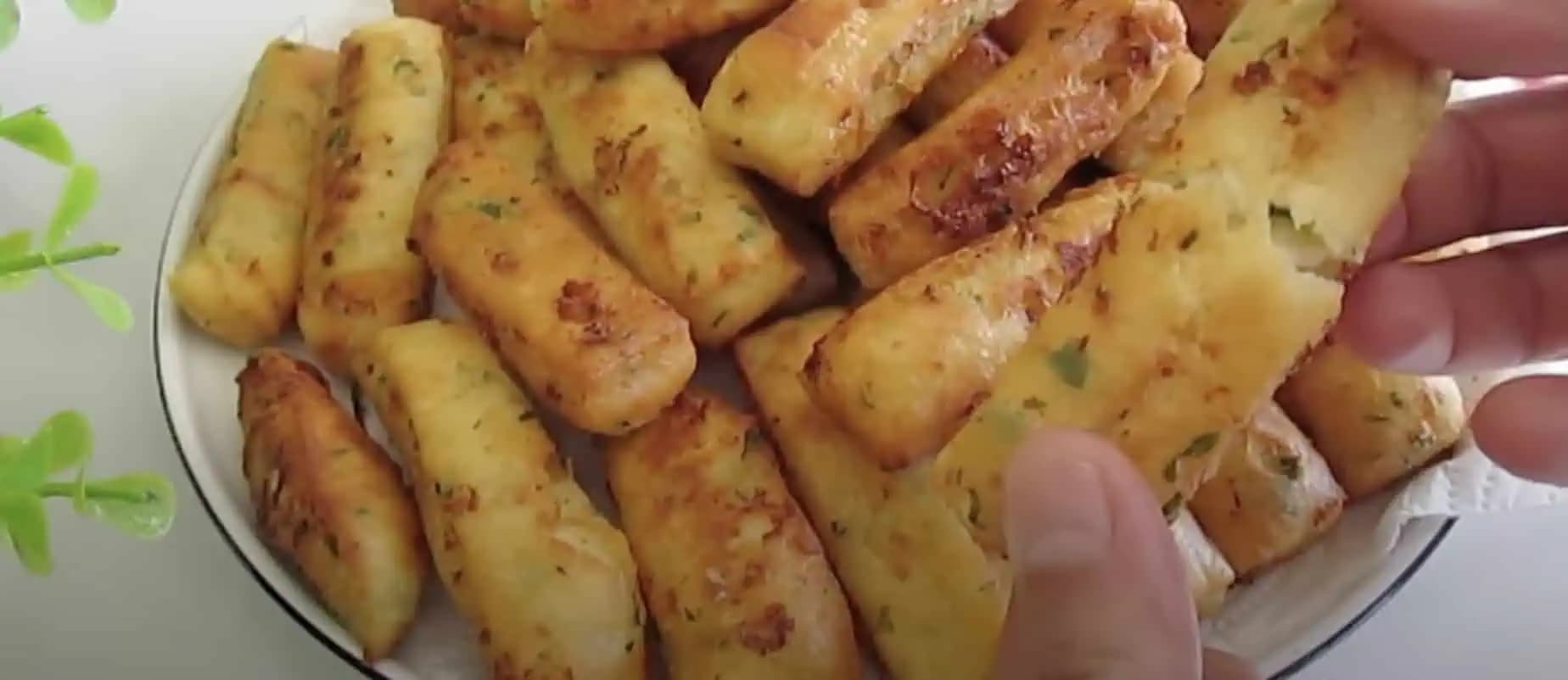 NAJCHUTNEJŠIE syrové tyčinky pod slnkom: Vyprážaný syr už nerobím, toto je niečo fantastické!