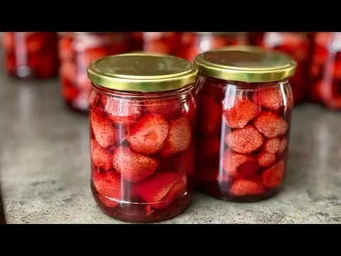 Pridajte si tento recept do záložiek: Fantastické jahody BEZ cukru a varenia nálevu – lepší recept nenájdete (vhodné aj pre cukrovkárov)!
