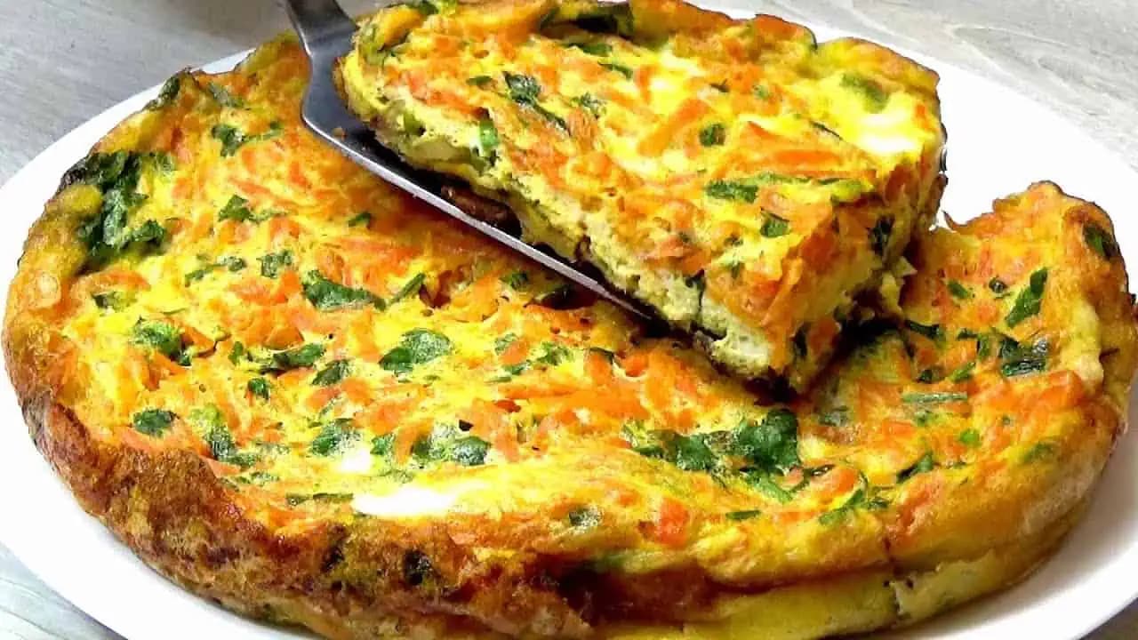 Len 1 zemiak, mrkva a vajcia: Výborný obed z panvice, zvládnete ho za 15 minút!