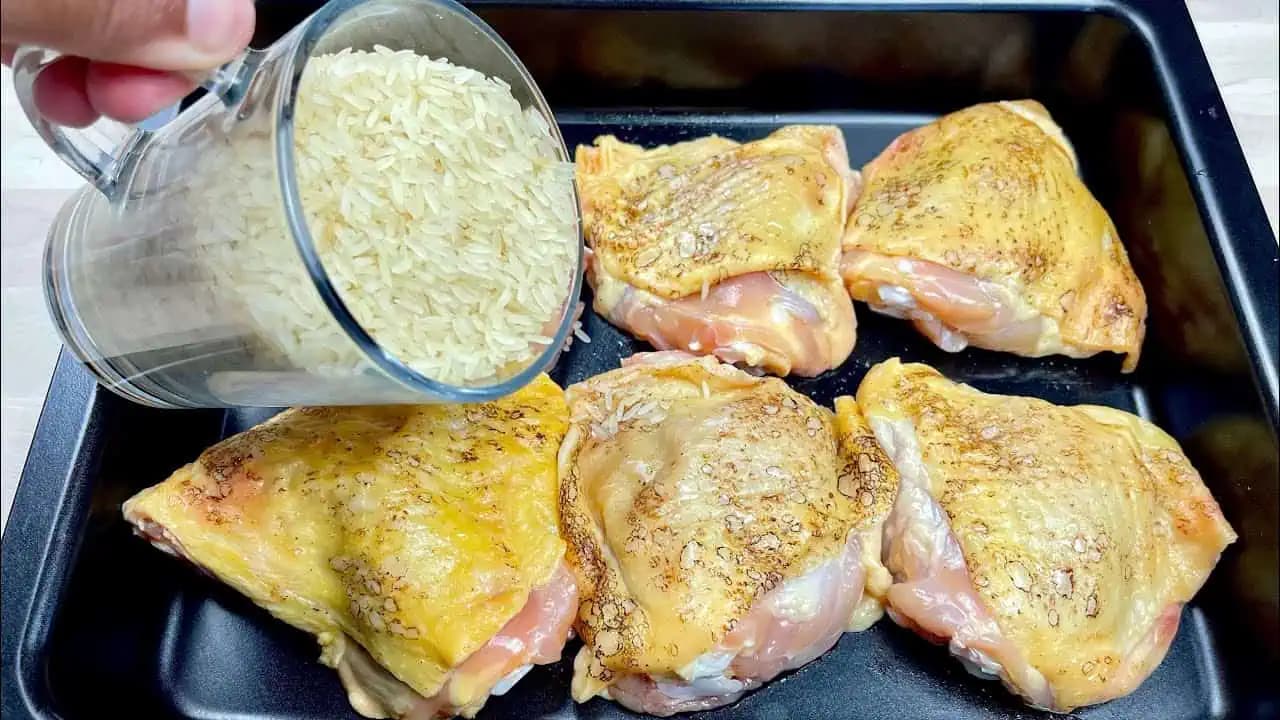 Vyskúšajte pripraviť kura s ryžou takto: Výsledok je fantastický!