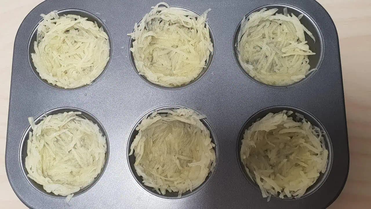 Nikdy som nejedla také chutné zemiaky: RECEPT na strúhané zemiaky z rúry – jednoduchý a ľahký obed!