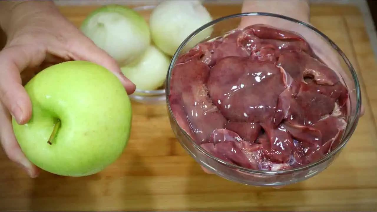 Dokonalá kuracia pečienka: Na tento spôsob ju zjedia aj tí, ktorí ju nemajú v obľube a všetci si pochutnajú!