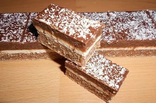 Viedenský koláč, ktorý sa NEpečie: Toto je jeden fantasticky chutný dezert ku kávičke, vydrží vám aj celý týždeň!