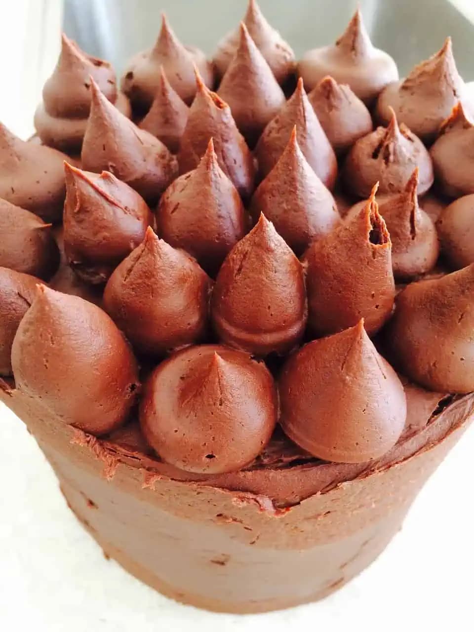 Recept na najlepší PARÍŽSKY krém od vychýrenej cukrárky, ktorý sa zaručene vydarí: Perfektne drží tvar a chutí ako z cukrárne!