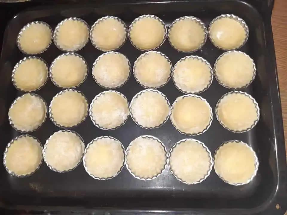 VIANOČNÉ SNEŽKY: Toto sú lahodné linecké košíčky s lekvárom a snehom!