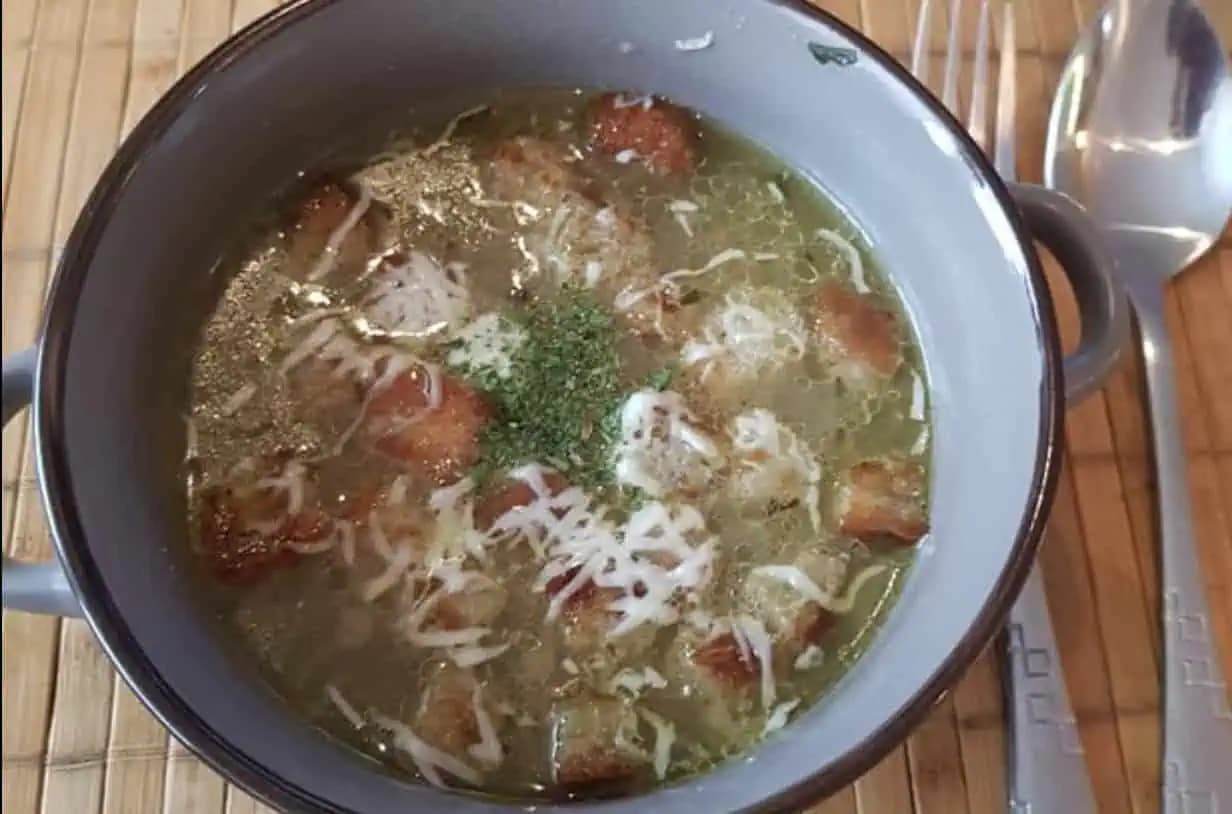 Recept na silnú cesnakovú polievku!