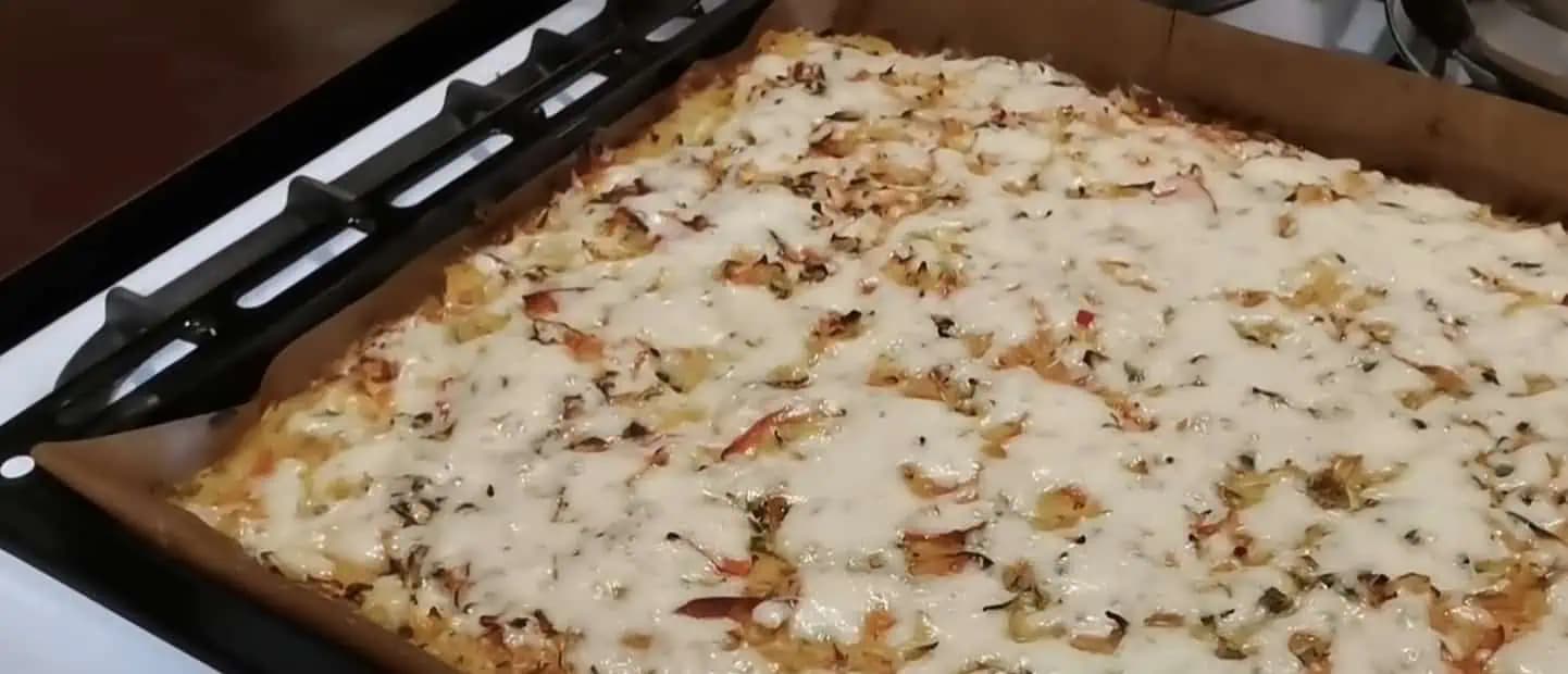 Z kysnutého cesta už nepečiem, toto je JEDNOTKA: Fantastická RÝCHLA pizza – hotová za 20 minút, vychválila ju celá rodina! !