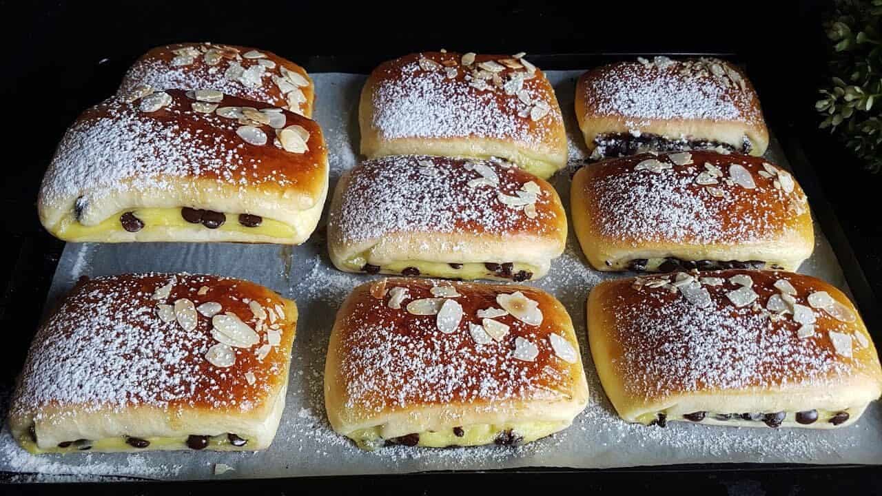 EXTRA rýchle buchty s pudingovou plnkou – jemné ako pena: Toto cesto používam aj na slimáky, koláče a rožky!