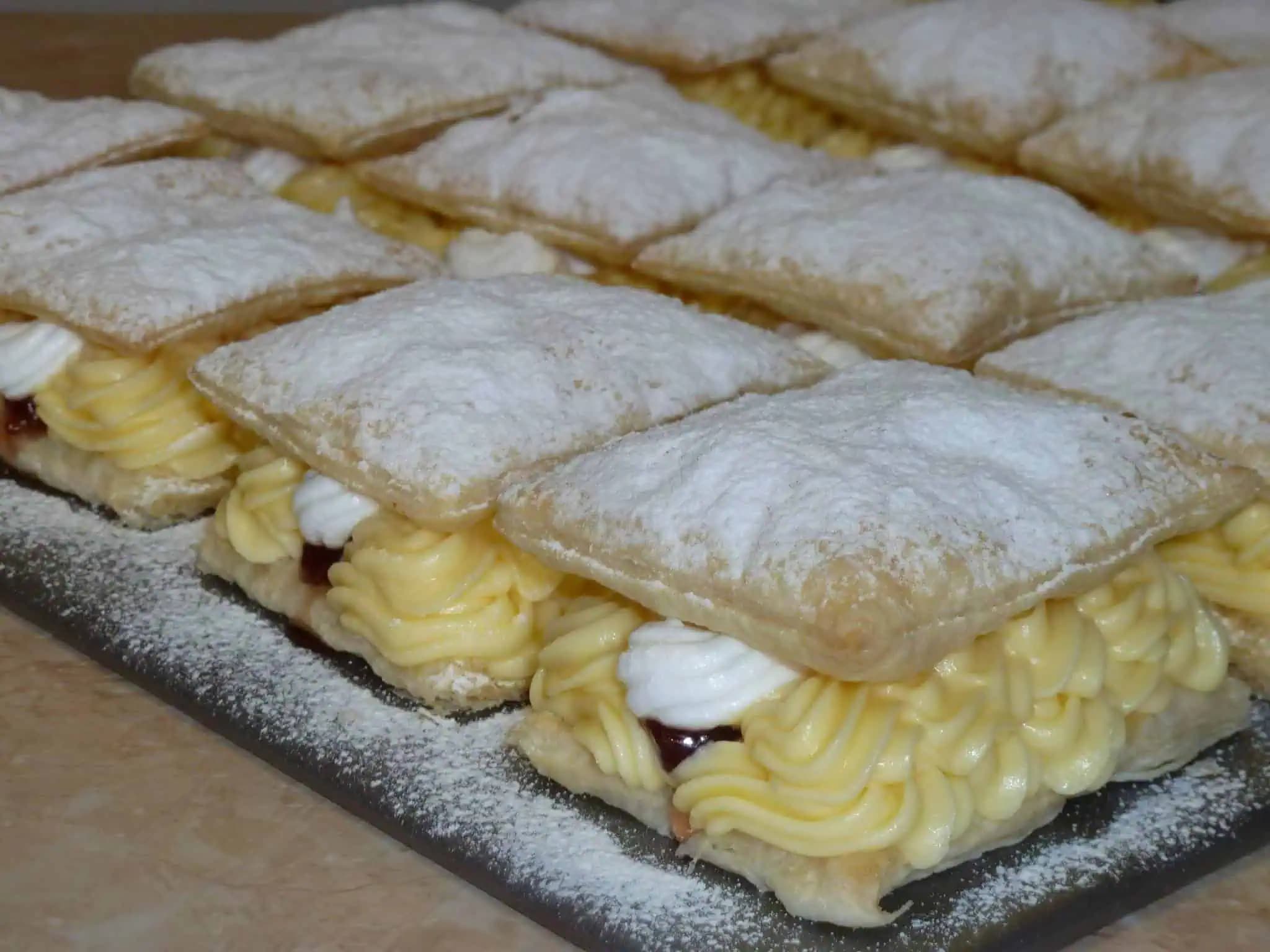 Lístkové vankúšiky s Nutellou a šľahačkou: GENIÁLNE rýchle pohostenie (nielen) pre návštevy!