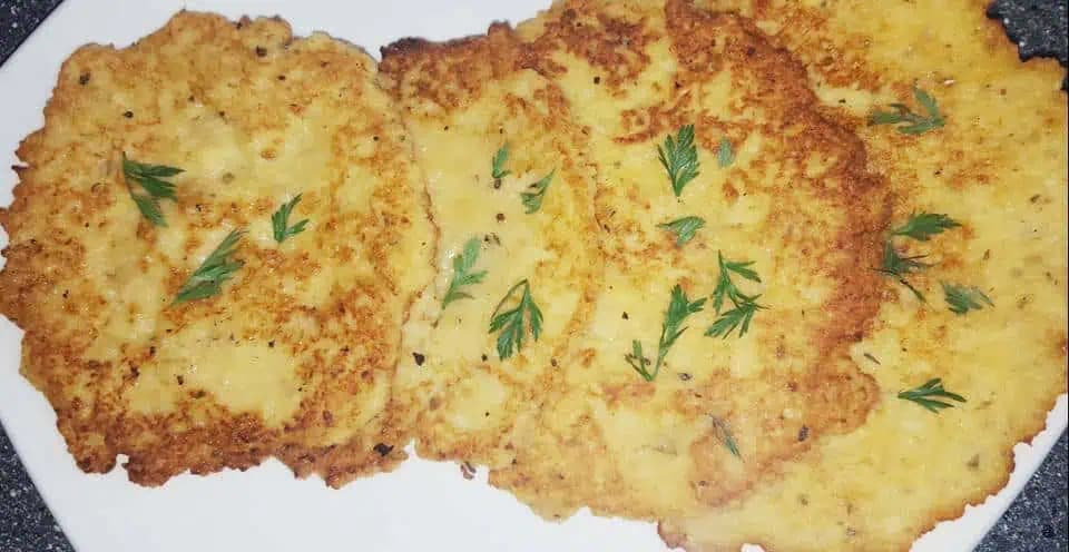 Rýchle a chutné, pečené ZEMIAKOVÉ placky: Najväčšia pochúťka zo zemiakov a syra, akú som kedy urobil!