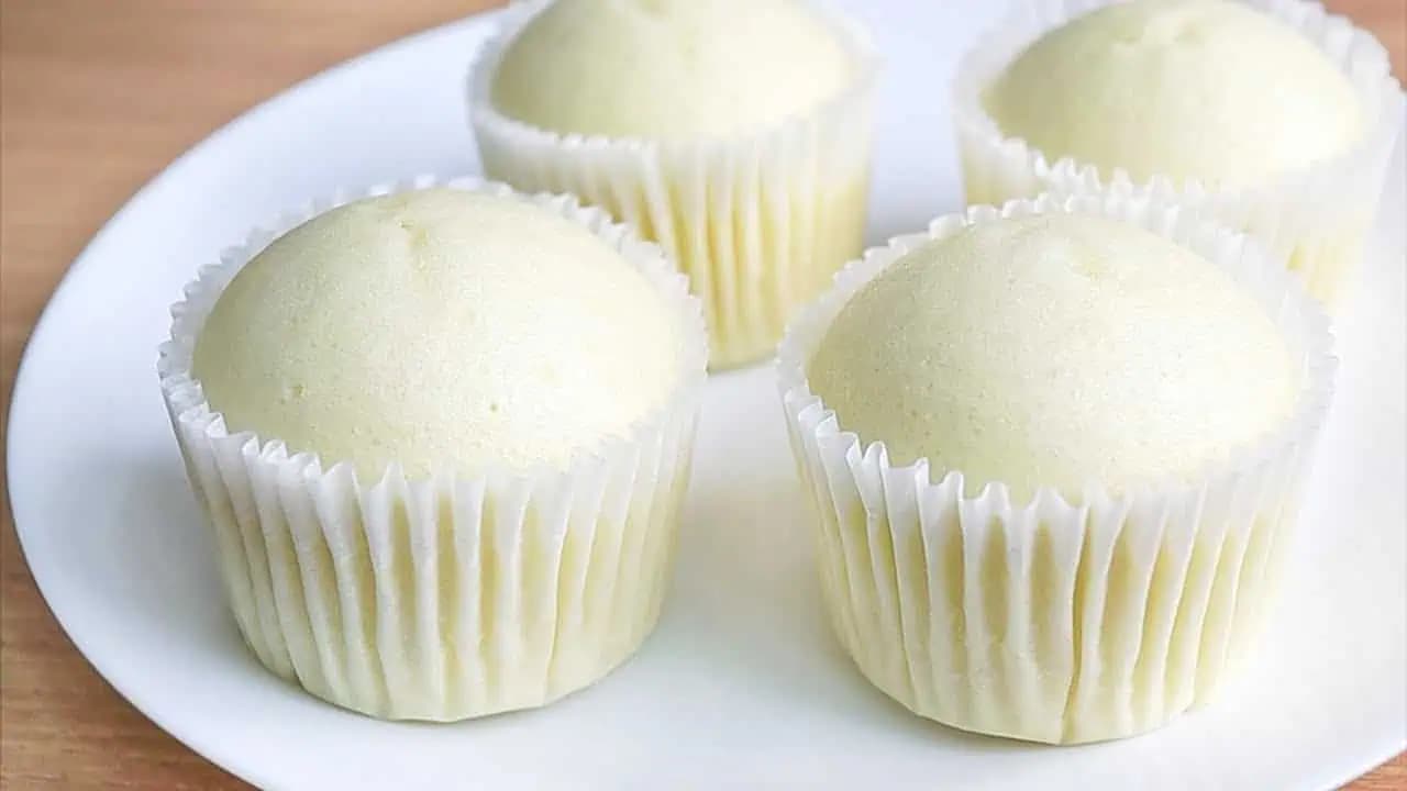 Zázrak bez rúry! Recept na EXTRÉMNE nadýchané mliečne muffinky!