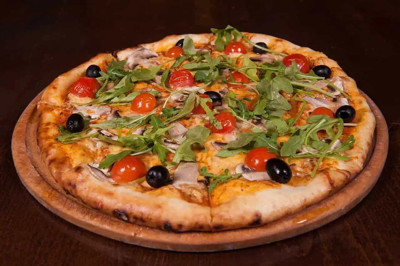 Tento domáci chlieb je chutnejší ako pizza: Výborný tip na bezmäsitý obed!