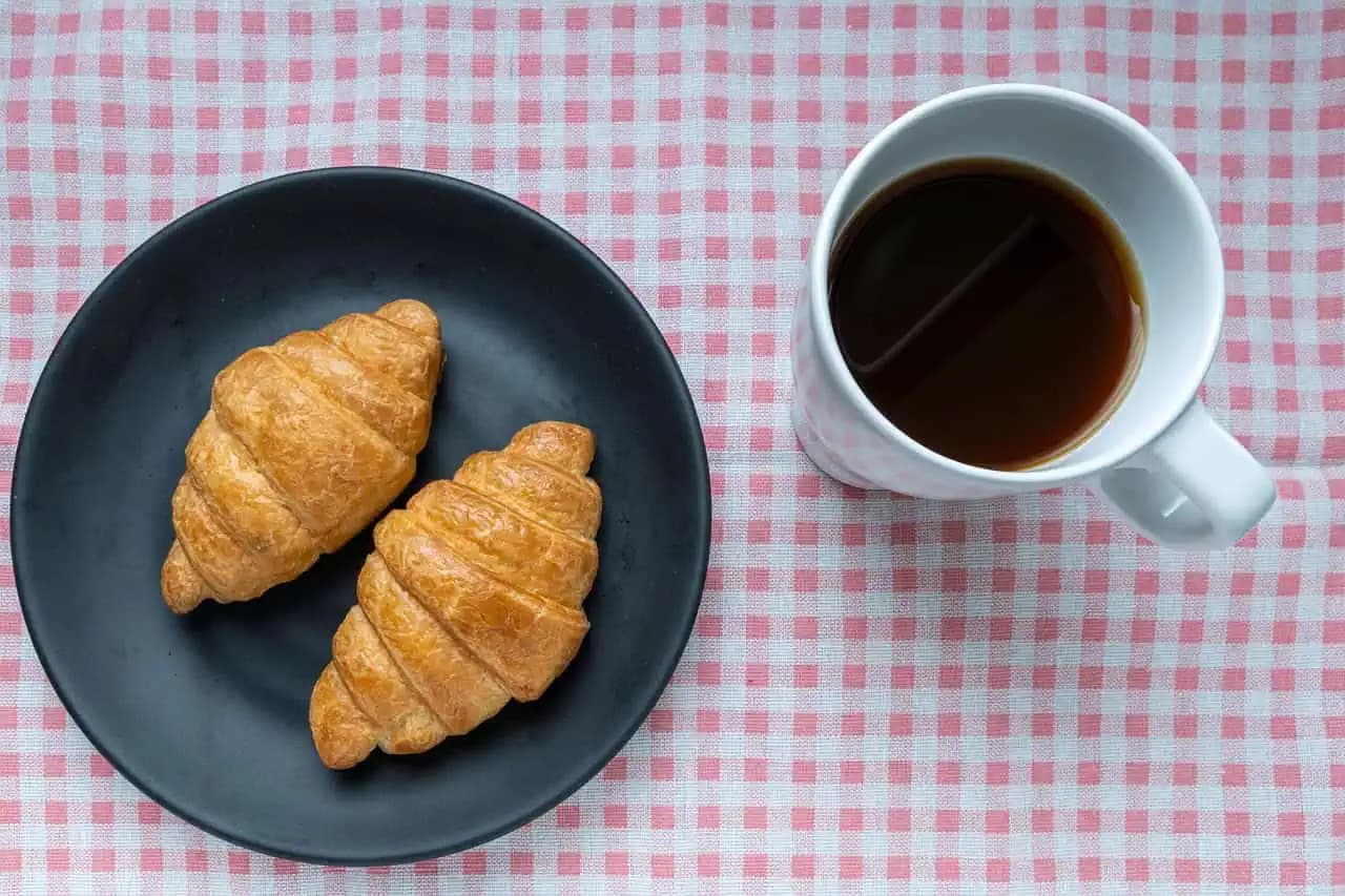 Tieto domáce rožky sú chutnejšie ako z obchodu: Ukážem vám prečo!
