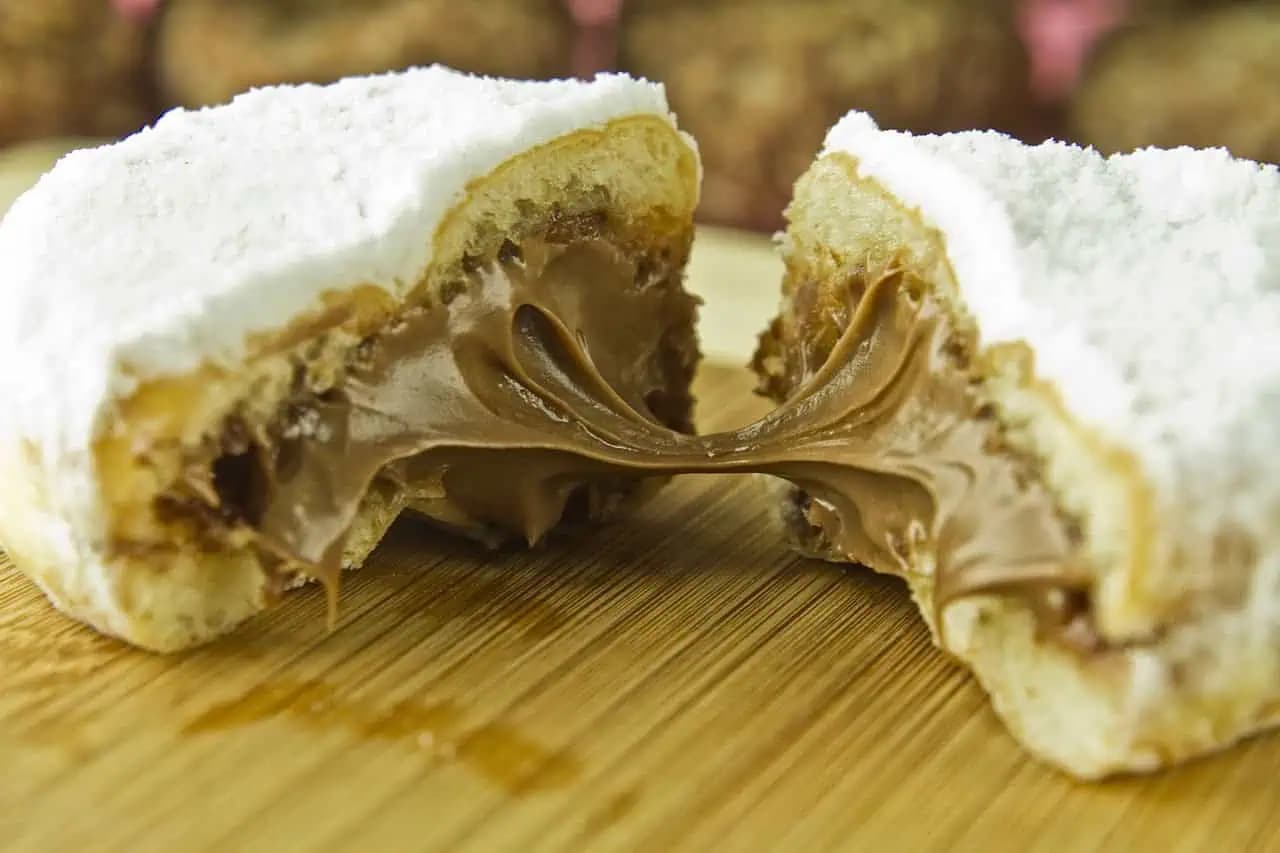 Prečo som nepoznal tento úžasný recept skôr? Jednoduchý a chutný recept na plnené šišky bez použitia rúry!
