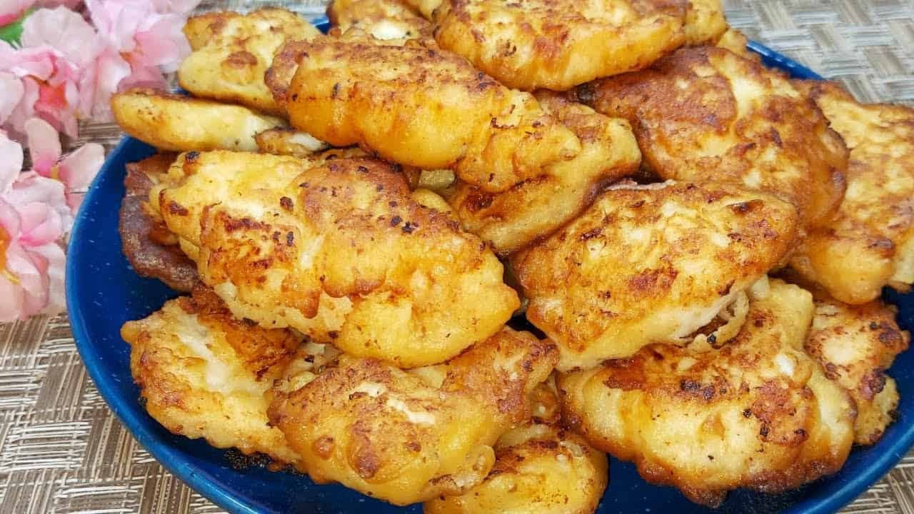 Neuveriteľne chutné kuracie prsia s cesnakom a kyslou smotanou. Rýchla a jednoduchá príprava!