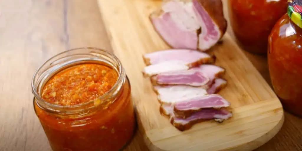 Slávna rumunská cuketová nátierka „ZACUSCA“, na ktorej fičíme celú zimu: Takúto nátierku ste ešte nepripravovali!