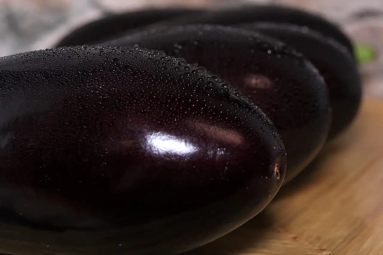 Baklažán chutí lepšie ako mäso: Najchutnejšia forma baklažánu!