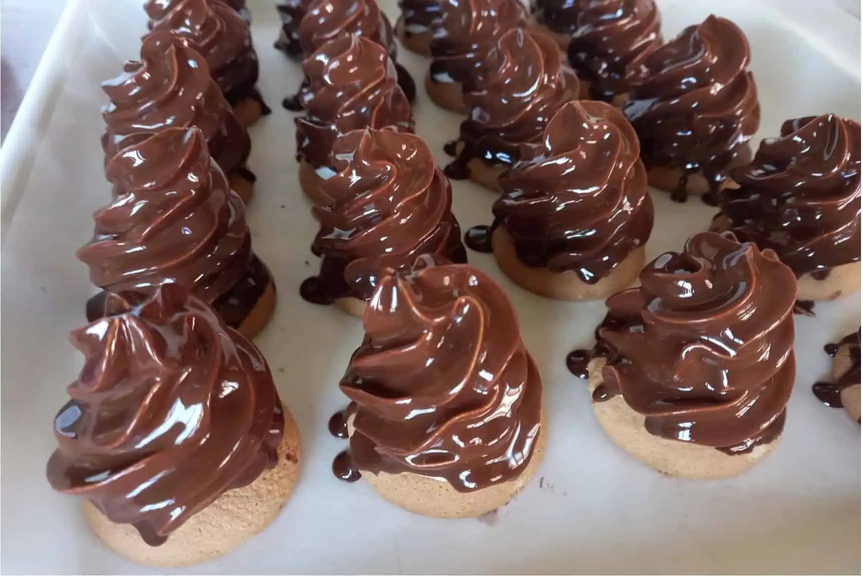 NEPEČENÉ orechové kopčeky s čokoládou (nielen) na Vianoce: Robím už tretiu várku a stále ich nemáme dosť!