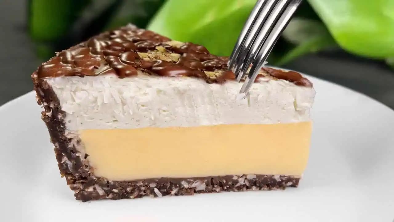 Zmiznú za 1 minútu: Rýchly a jednoduchý recept na skutočnú BOMBU. Šľahačkové MINI koláčiky!