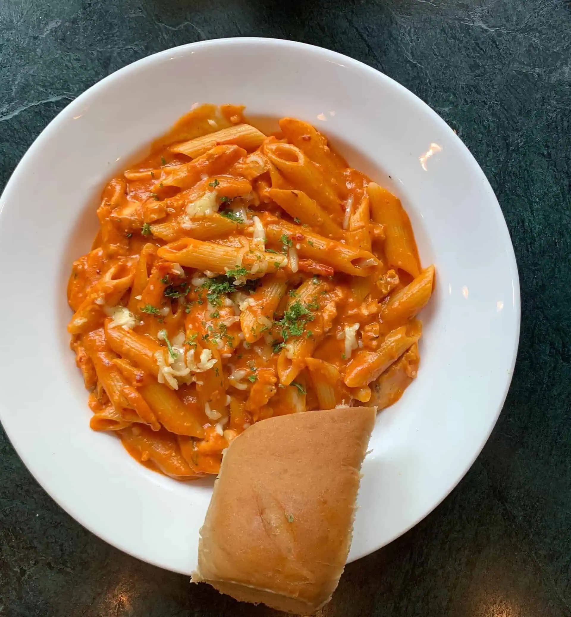 Cestoviny s krémovou ružovou omáčkou: Výborný tip z reštaurácie!