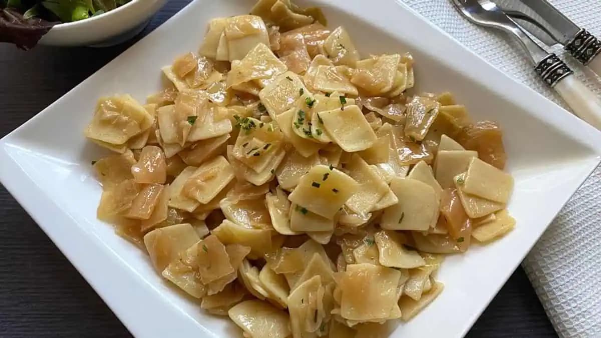 Kedysi jedlo chudobných, dnes rodinný poklad! Babičkine FLIAČKY s kapustou, 1 FINTA s ktorou budú extrémne chutné!
