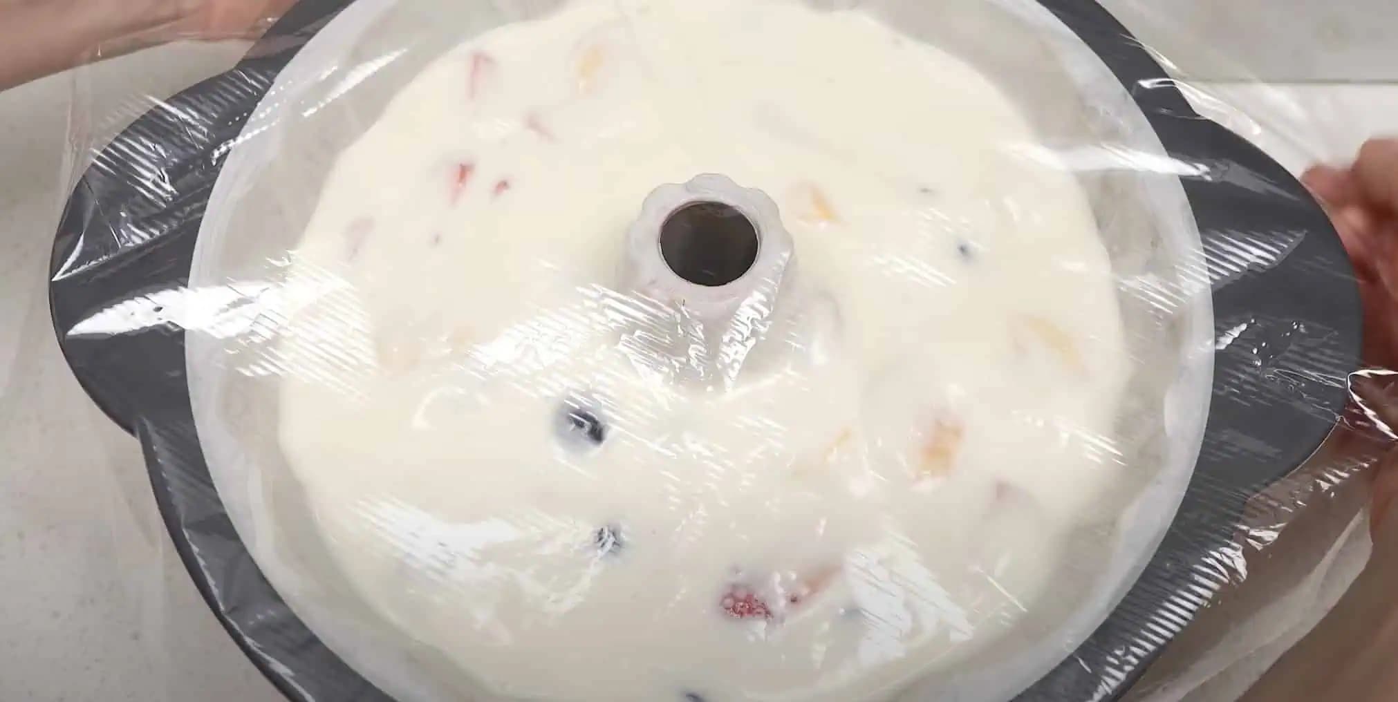 Úžasná maškrta z kyslej smotany za 10 minút: Rýchly RECEPT na fantastický dezert!