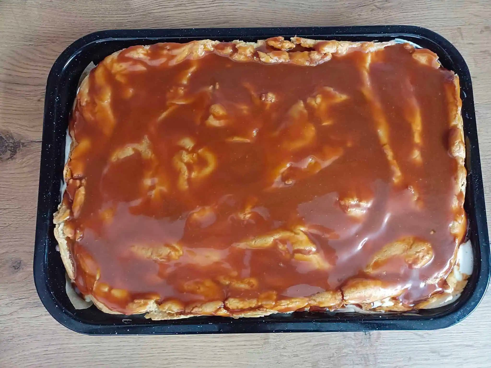 Domáci KARAMELOVÝ veterník z plechu: 100-krát lepší, ako z cukrárne!