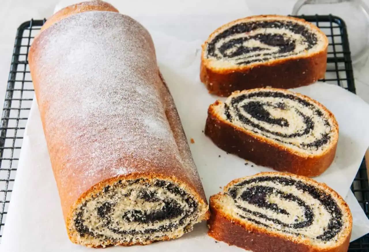 100 rokov stará rada, s ktorou ZÁVIN  nikdy nepraskne a bude oveľa chutnejší : Pred pečením to zaberie 1 MINÚTU!