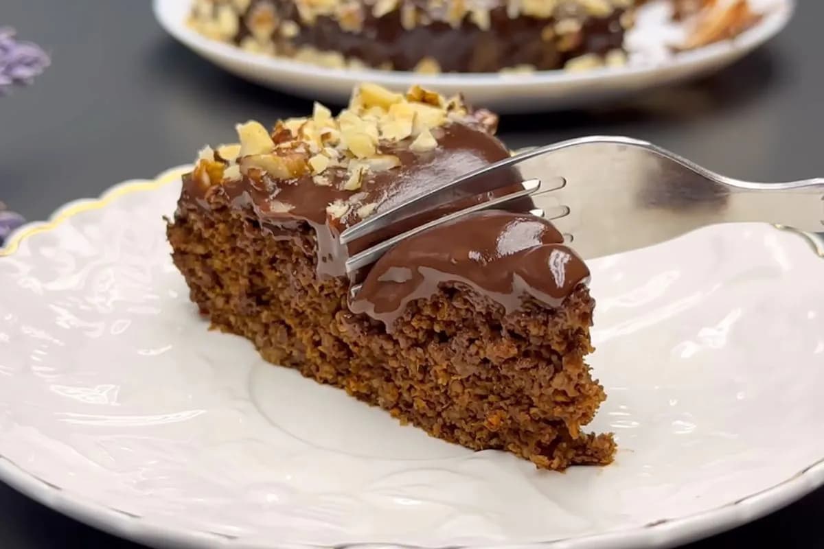 Nenájdete v ňom múku, olej ani cukor: RECEPT na fantastický FIT koláč pre každého, kto chce zdravo schudnúť!