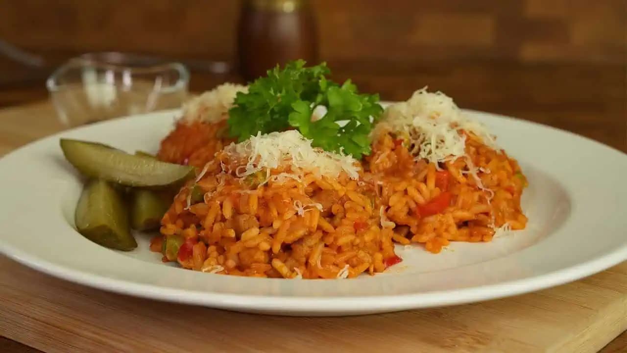 SRBSKÉ rizoto: Zabudnite na ostatné recepty, toto je najväčšia delikatesa z ryže!