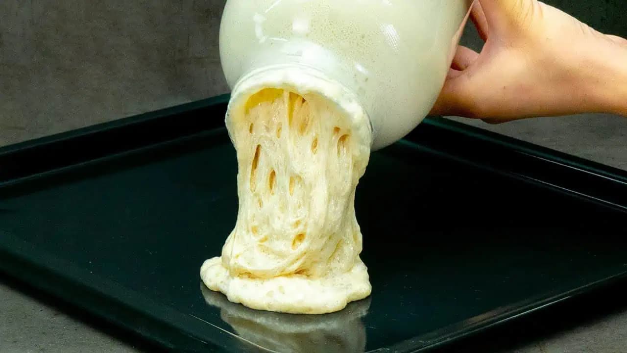 Vyskúšajte TRIK s pohárom na zaváranie a chlieb už nikdy nekúpite: Čerstvý chlebík každý deň!