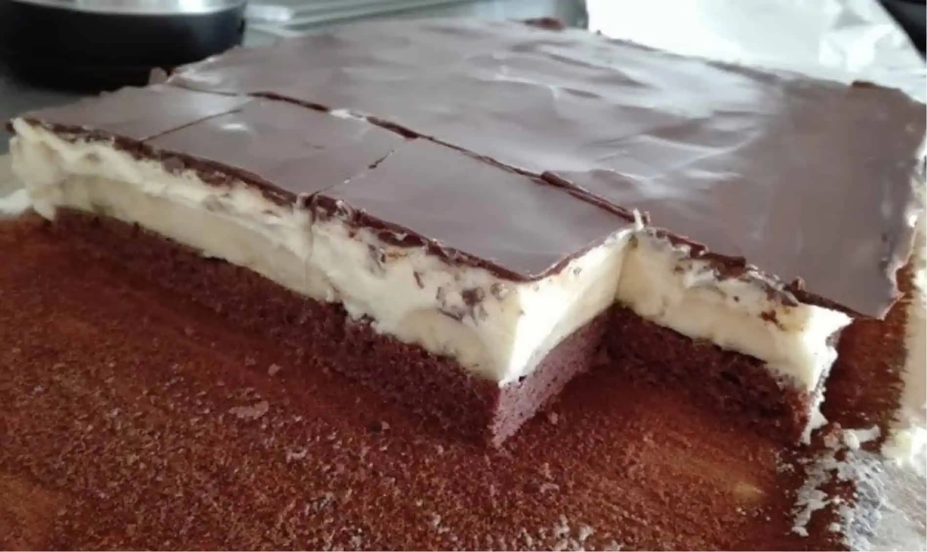 Nesmrteľné banánové rezy s čokoládou: Rýchly a výborný zákusok na každú príležitosť, chuť prekvapí aj náročných!