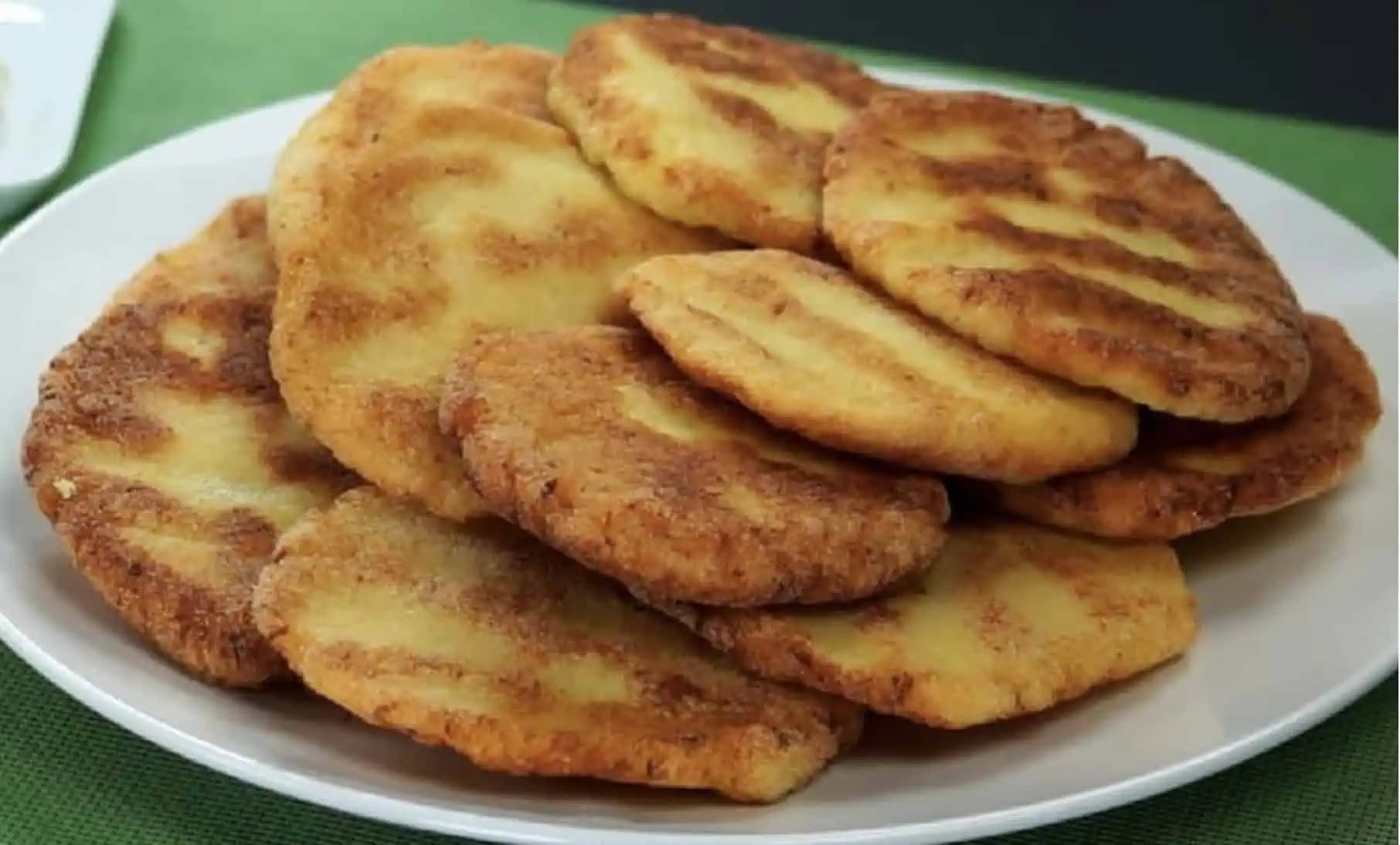 Zabudnutý recept na zemiakové placky z roku 1920: Chutia neskutočne!