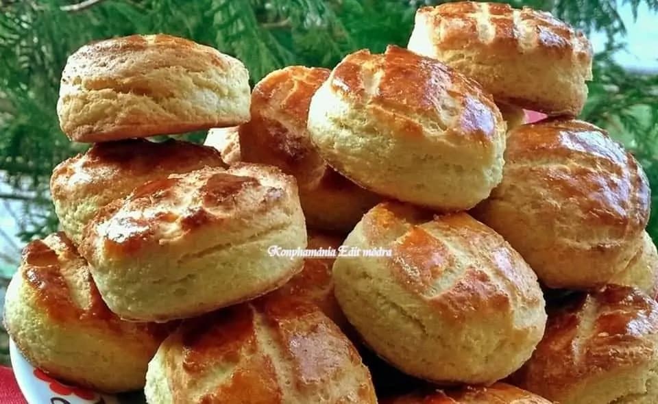 Prudko žravé pagáčiky so syrom a zemiakmi, ktoré idú u nás na dračku: Ľahké ako pierko a ostanú mäkkučké aj na tretí deň!