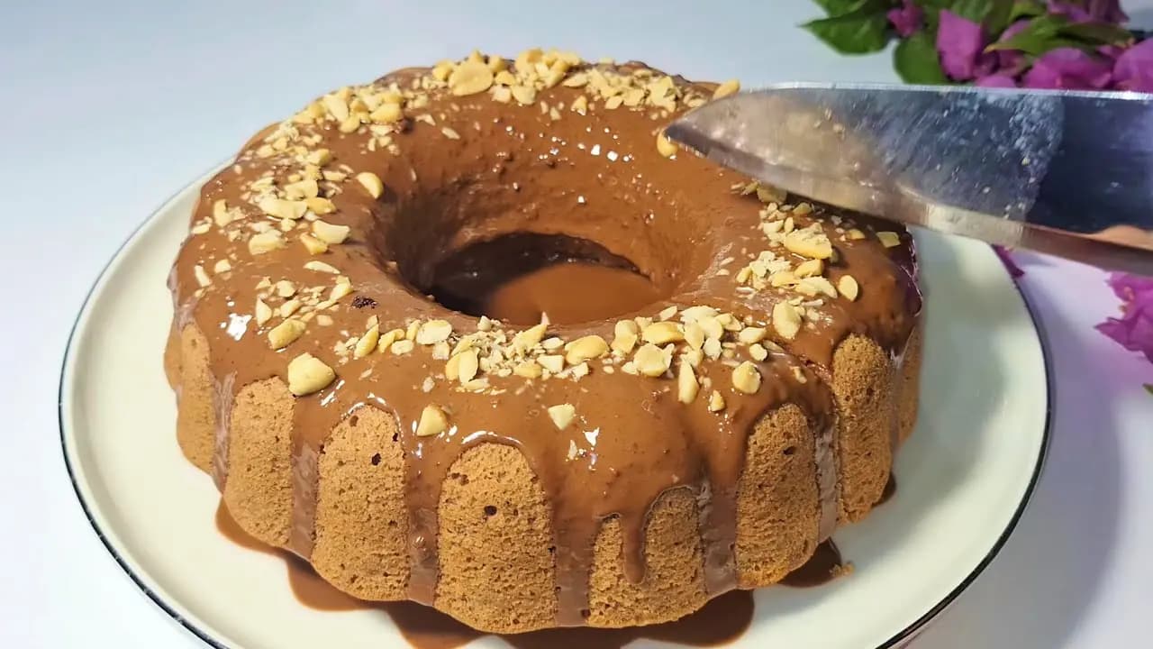 MOKRÁ bábovka za 10 minút: Tento HRNČEKOVÝ recept si pripnite na chladničku, je fantastický!