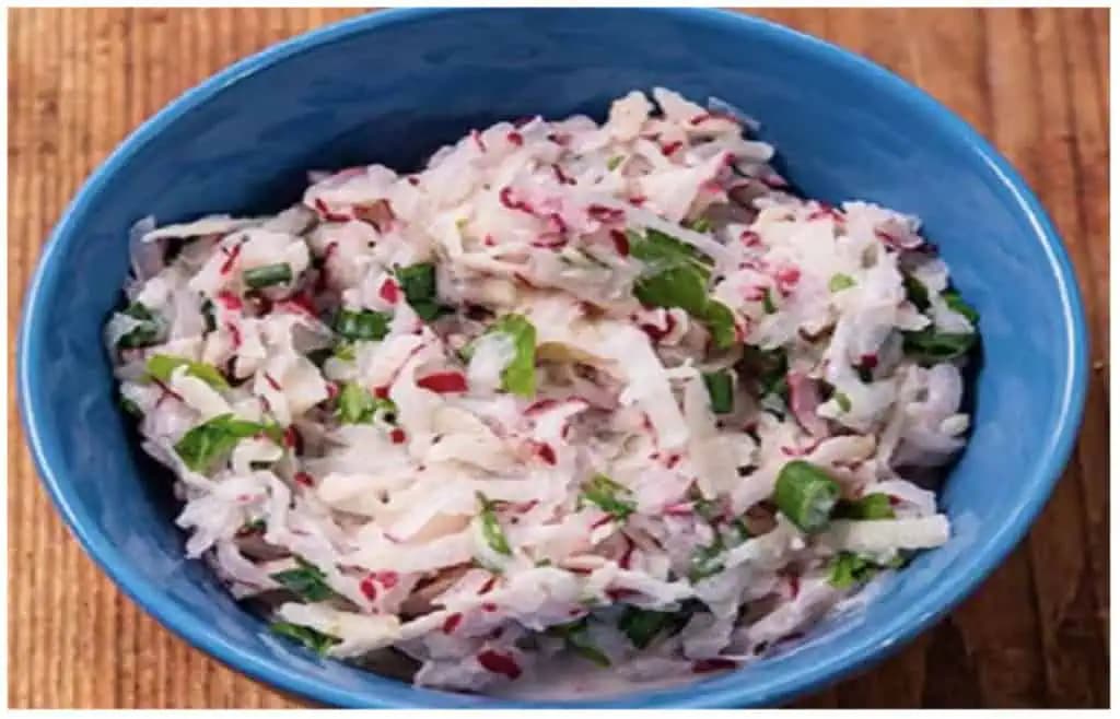 Čím viac zjete, tým viac chudnete: RECEPT na fantasticky chutný REĎKOVKOVÝ šalát – ideálny k grilovanému mäsku!