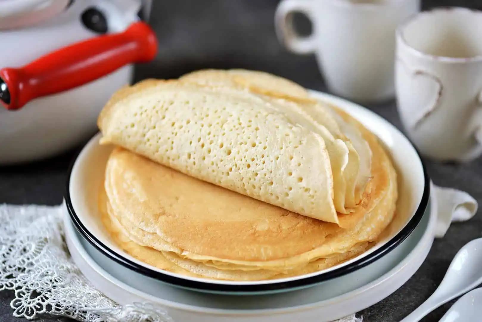 Ako urobiť palacinky, aby boli výnimočne jemné a nadýchané? Pridajte jednu TAJNÚ ingredienciu mojej starkej a hneď pocítite rozdiel!