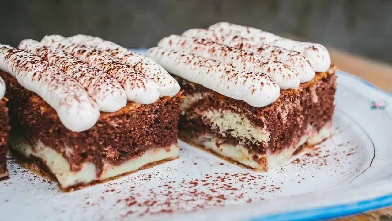 Koláč s menom „MACOCHA“: Rýchly a jednoduchý recept na najlepší domáci koláčik!