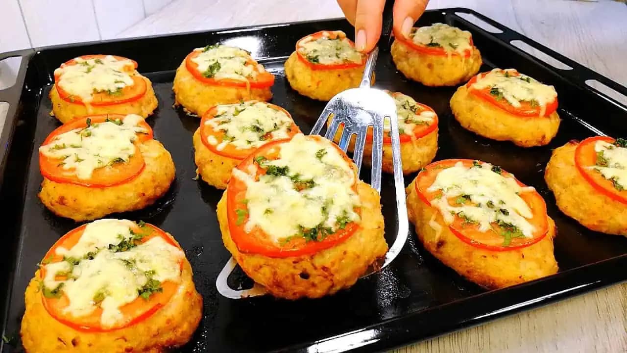 Ľahké kuracie fašírky so zemiakmi pečené v rúre: Robím ich vždy asoň na dva plechy!