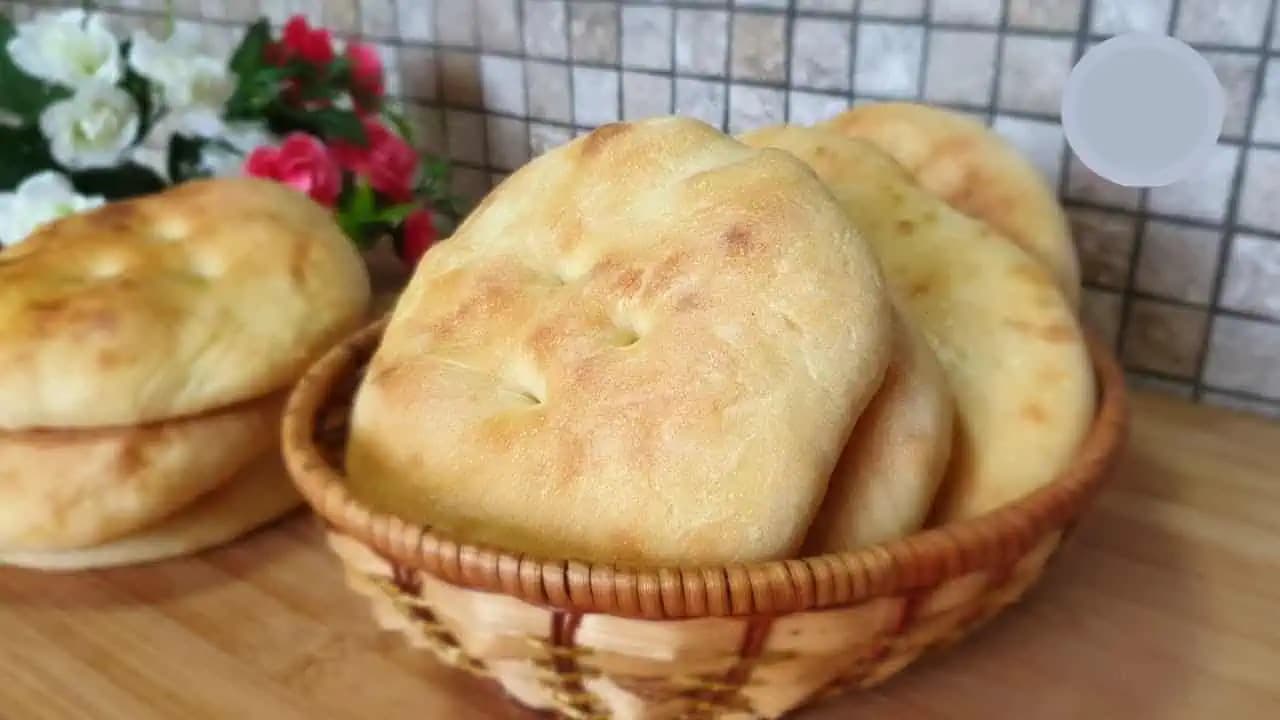 Keď sa nám nechce ísť na chlieb, vždy robím tieto placky: Žiadne kvasnice a chutia fantasticky (RECEPT)!