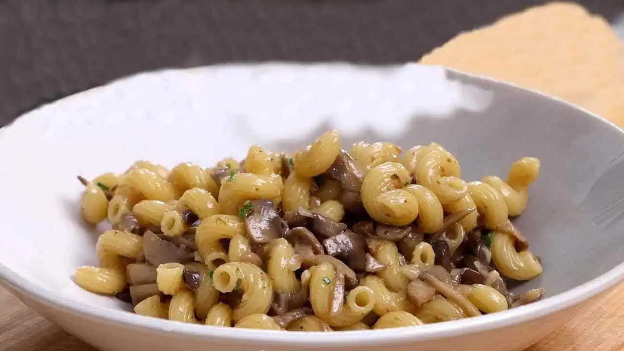 Prestaňte variť cestoviny vo vode: Za tento nápad budete ďakovať!