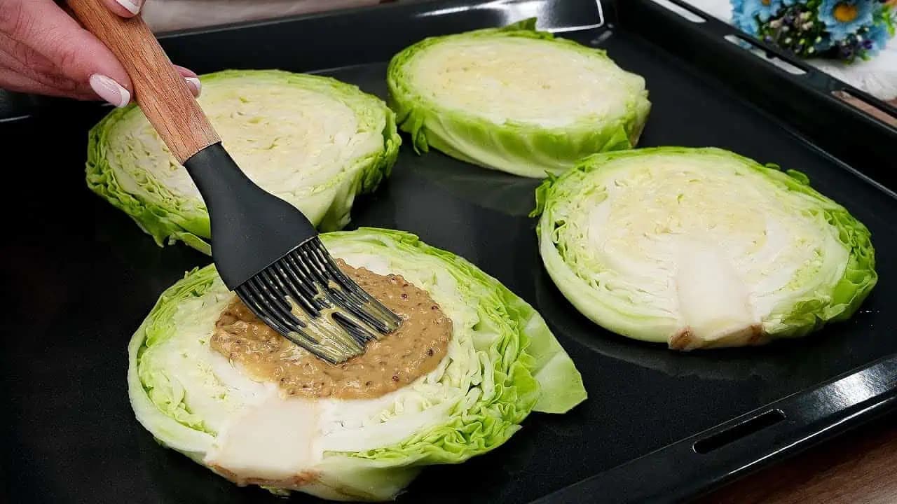 TAKTO robí kapustu len moja svokra: Keď dáte na stôl túto pochúťku, zabudne, že je to obyčajná zelenina!