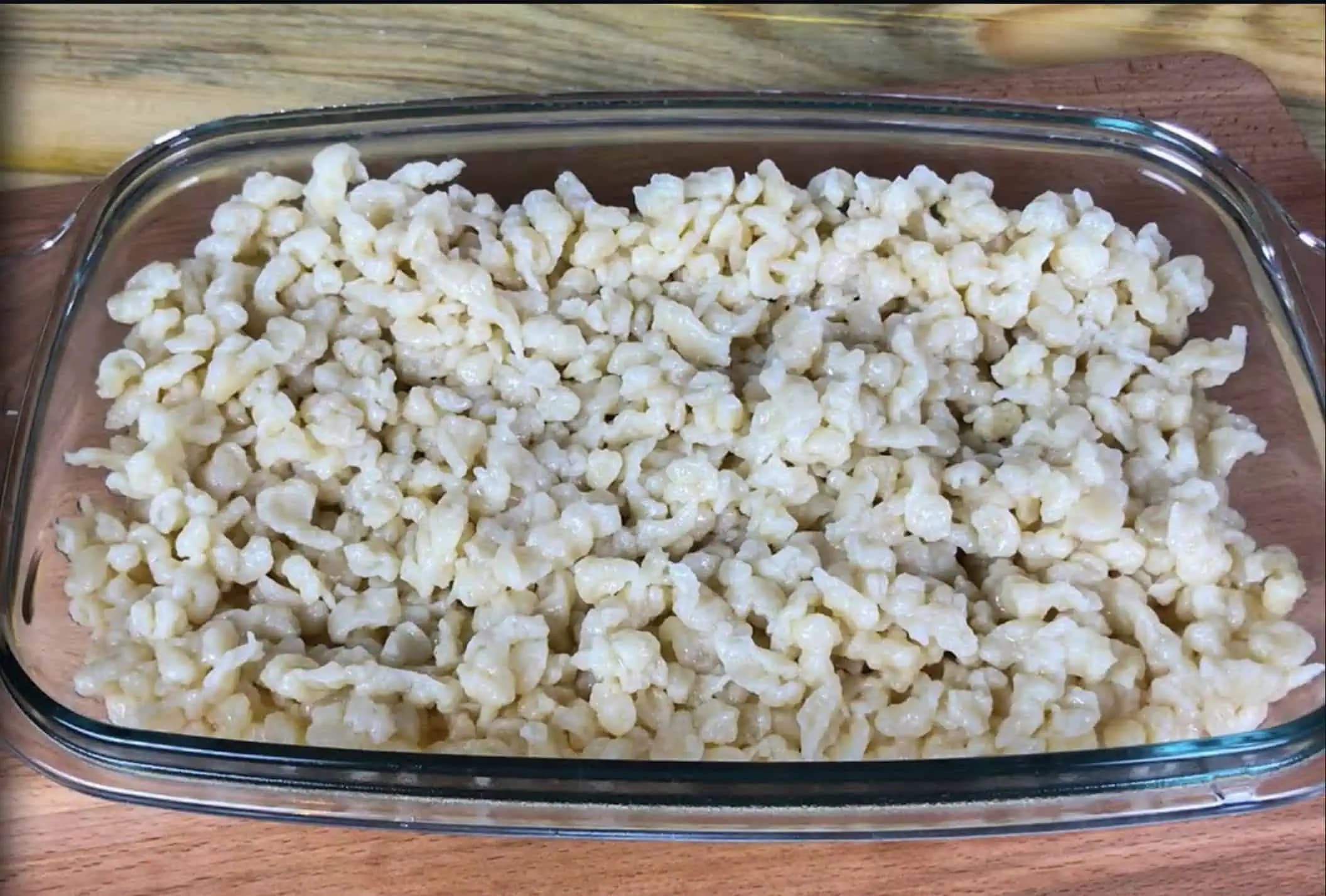 Pamätáte si na DROŽĎOVÉ halušky? Sú lacné, výživné a veľmi chutné! Prečo ich dnes skoro nikto nerobí?